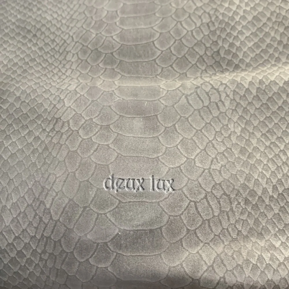 Gray Handbag - Picture 3 of 4